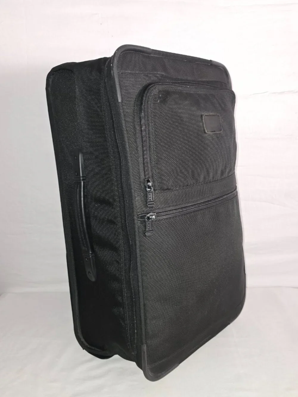 TUMI 22